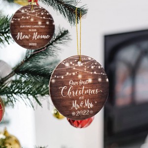 เครื่องประดับต้นคริสต์มาสอุปกรณ์แขวนตกแต่ง Newlywed Christmas Bauble